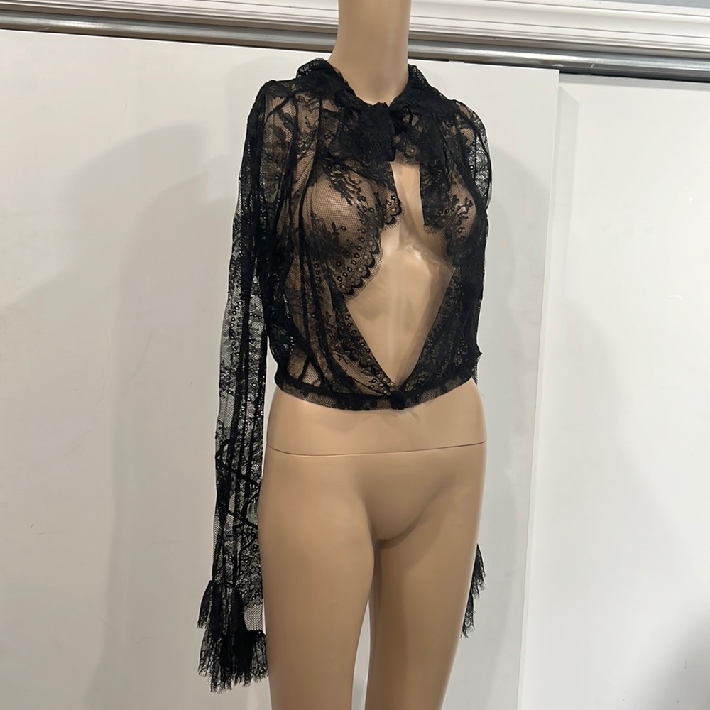 Bcbg MAXAZRIA lace jacket